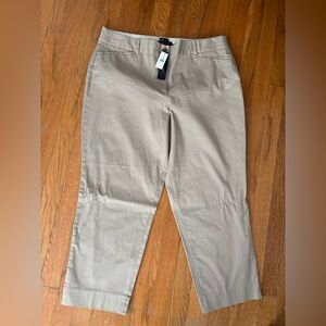 Talbots Women’s NWT Khaki Chinos
